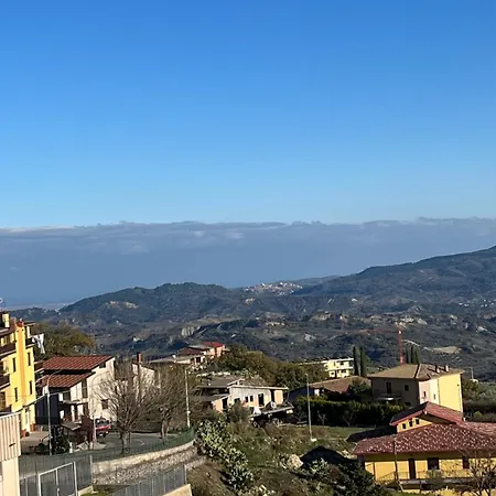 La Terrazza Polifrone Bed & Breakfast