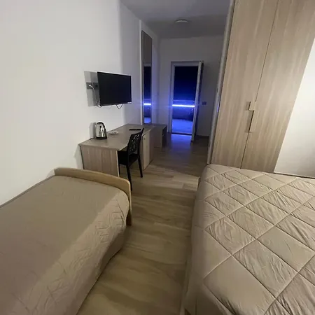 Panzió La Terrazza Polifrone Cotronei