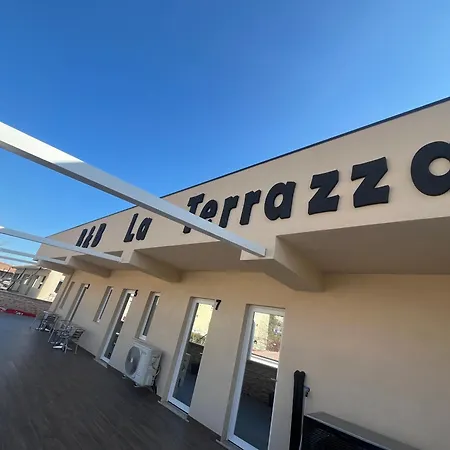 La Terrazza Polifrone Bed & Breakfast 4*