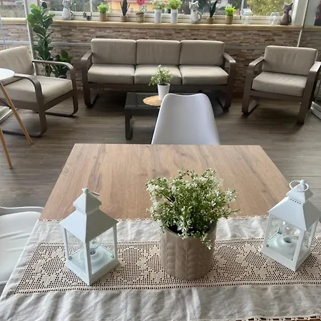 La Terrazza Polifrone Bed & Breakfast