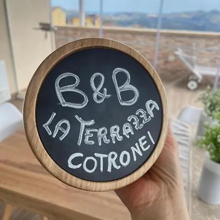 La Terrazza Polifrone Bed & Breakfast *