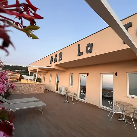 Bed & Breakfast La Terrazza Cotronei